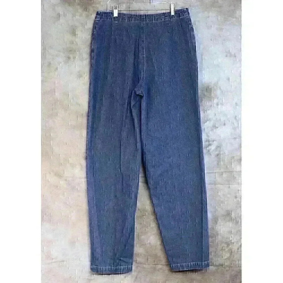 Orvis Womens sz 10 Jeans Med Wash Denim Straight Leg - Picture 4 of 8